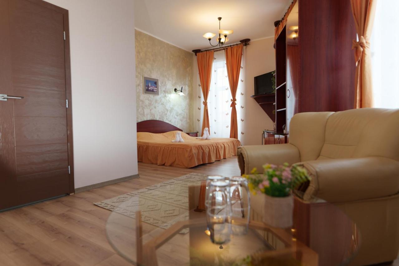 Hotel Rubin*** Георгени Екстериор снимка
