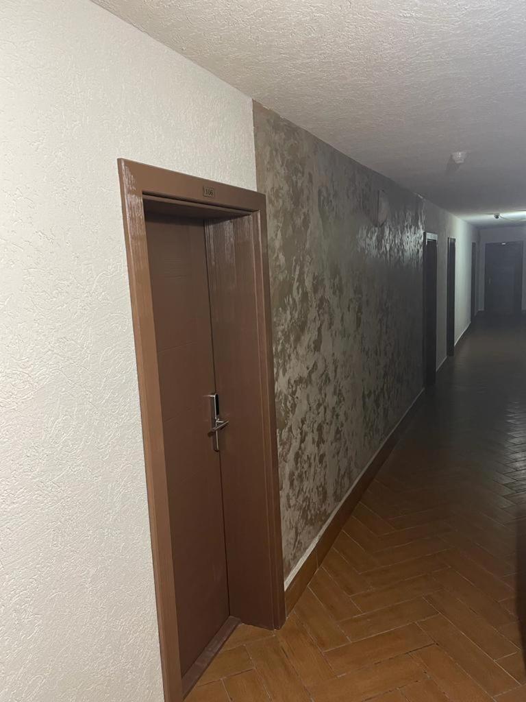 Hotel Rubin*** Георгени Екстериор снимка