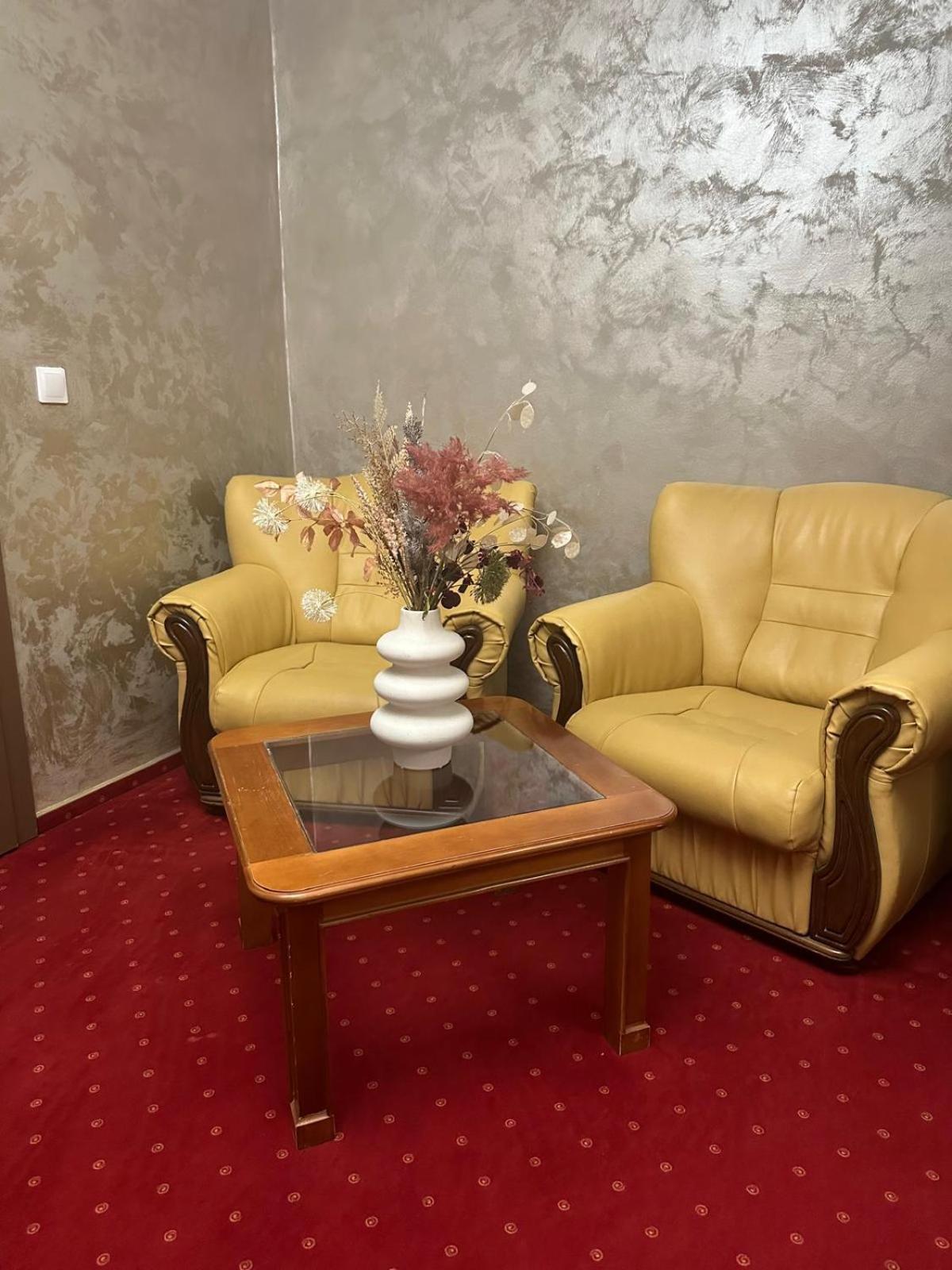 Hotel Rubin*** Георгени Екстериор снимка